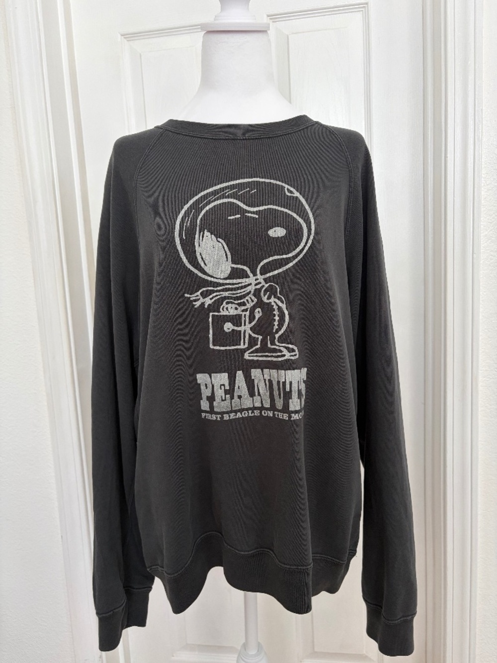 Uniqlo Snoopy Sweater